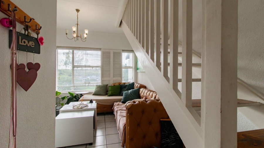 2 Bedroom Property for Sale in Morningside Gauteng