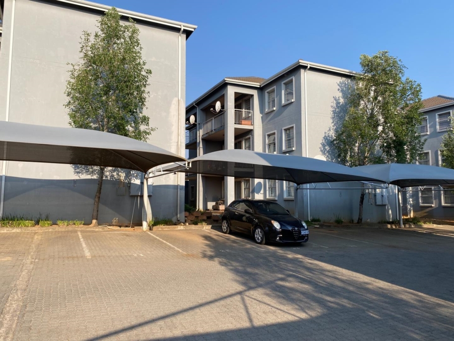 2 Bedroom Property for Sale in Ferndale Gauteng