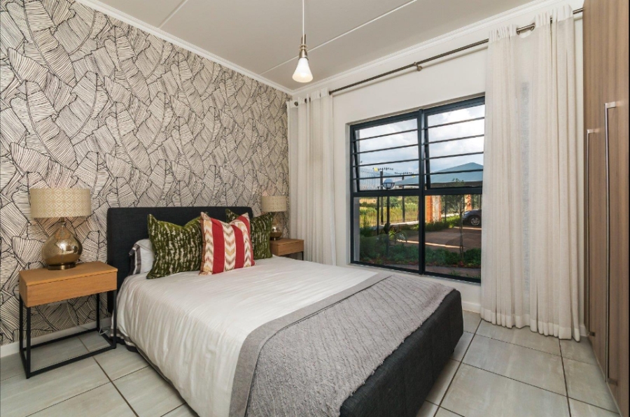 To Let 3 Bedroom Property for Rent in Waterfall Gauteng