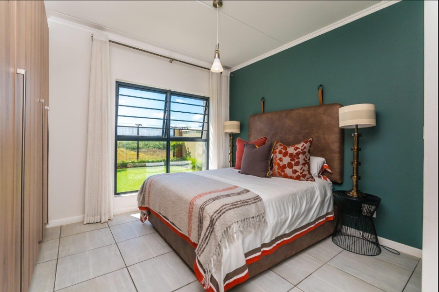 To Let 3 Bedroom Property for Rent in Waterfall Gauteng