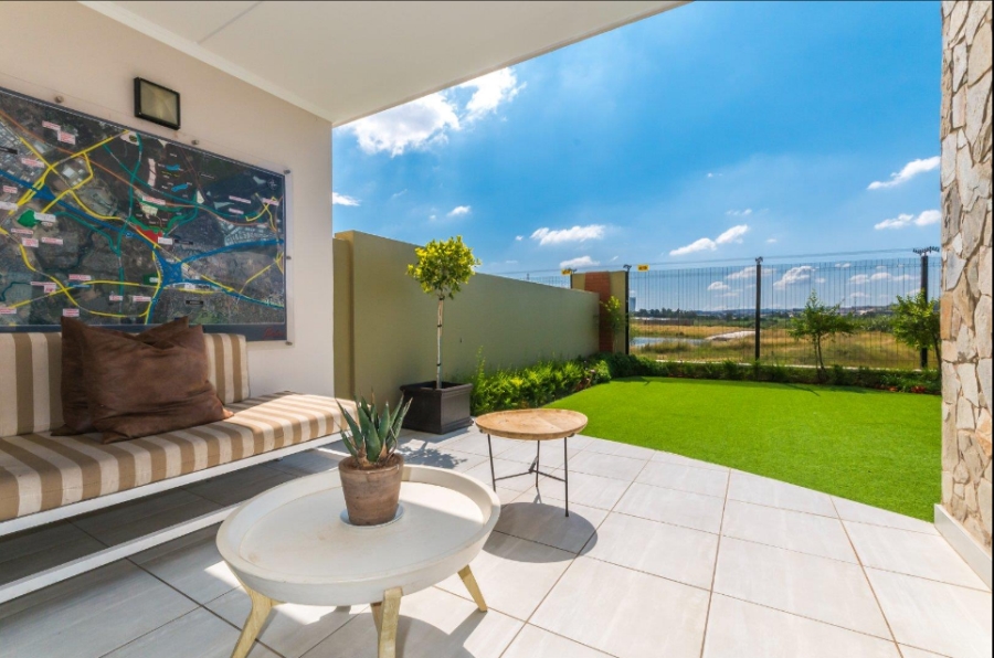 To Let 3 Bedroom Property for Rent in Waterfall Gauteng