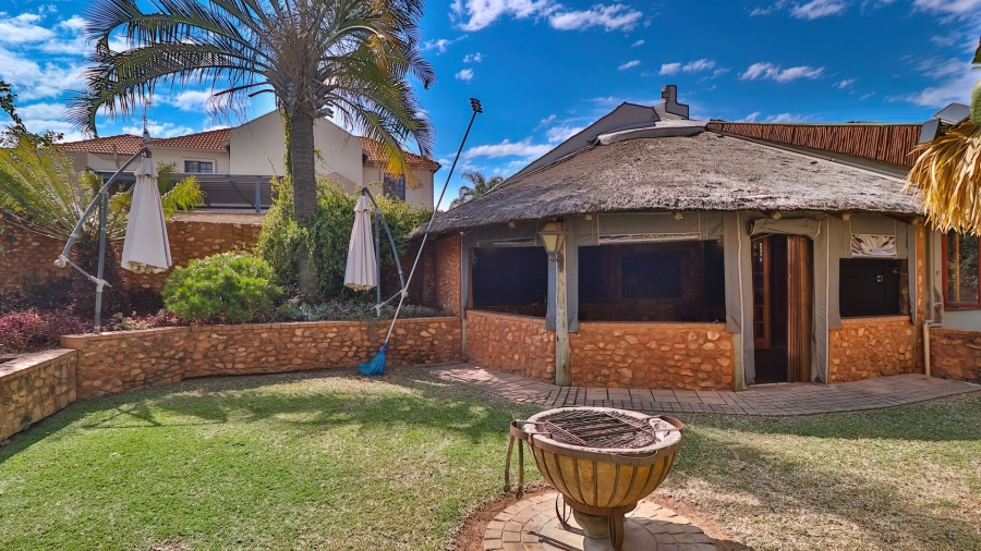6 Bedroom Property for Sale in Amandasig Gauteng