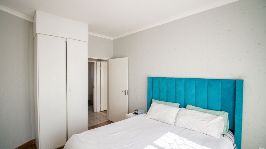 2 Bedroom Property for Sale in Noordwyk Gauteng