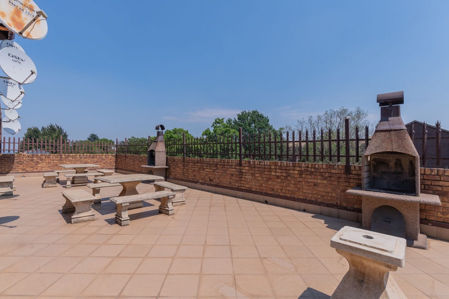 2 Bedroom Property for Sale in Croydon Gauteng