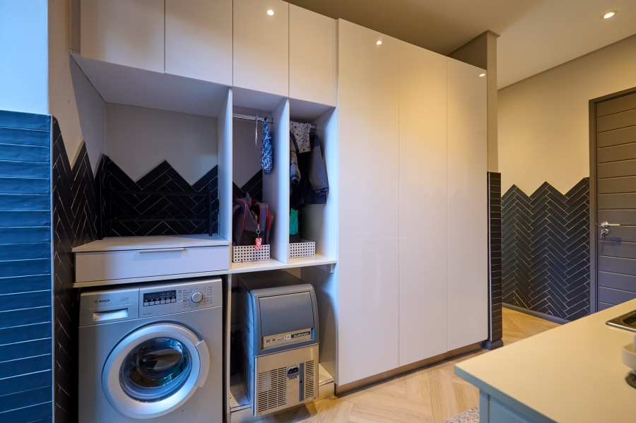 4 Bedroom Property for Sale in Waterfall Country Village Gauteng