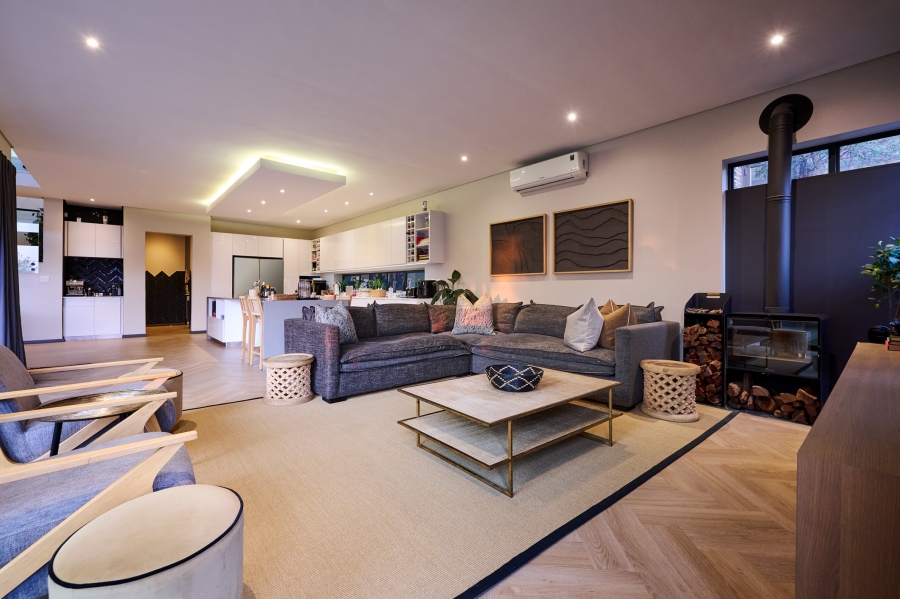 4 Bedroom Property for Sale in Waterfall Country Village Gauteng