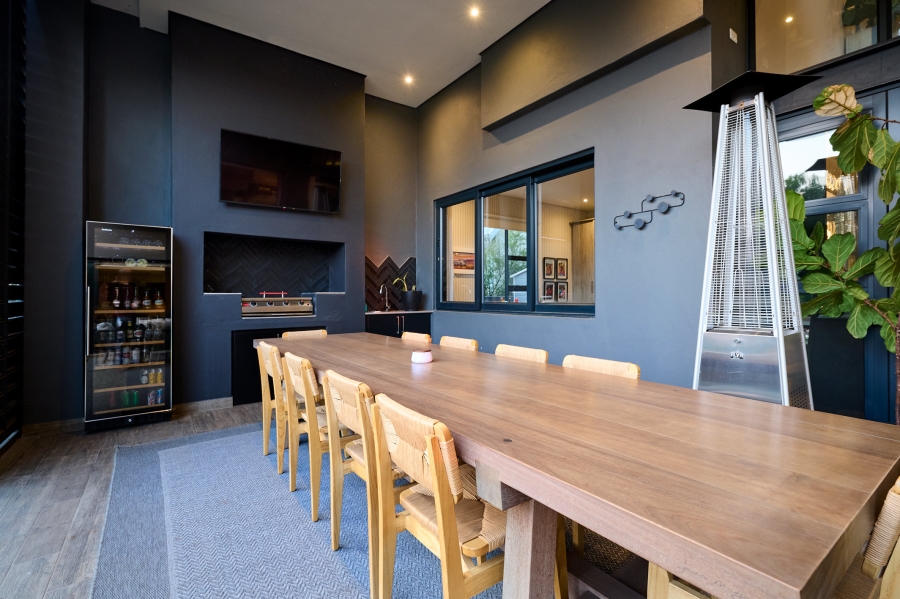 4 Bedroom Property for Sale in Waterfall Country Village Gauteng