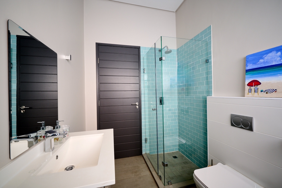 4 Bedroom Property for Sale in Waterfall Country Village Gauteng
