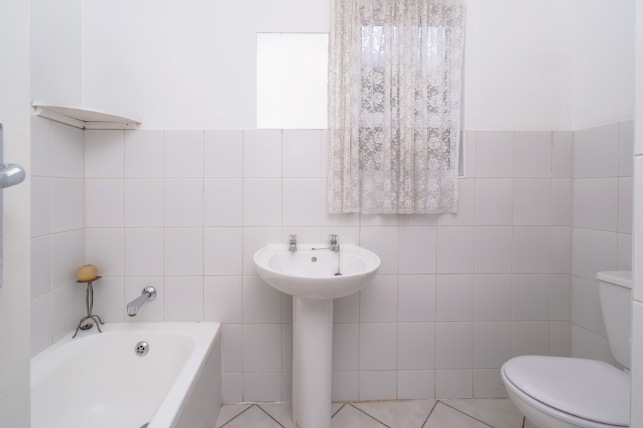 2 Bedroom Property for Sale in Noordhang Gauteng