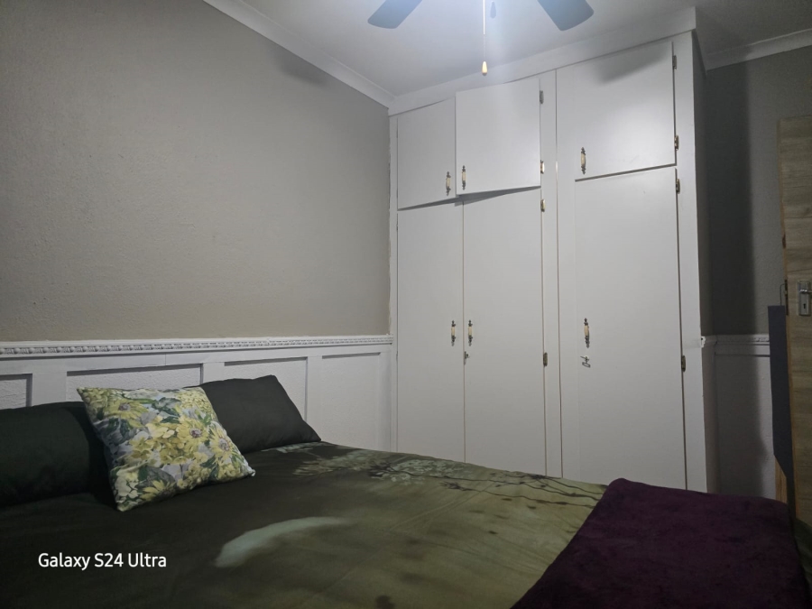 2 Bedroom Property for Sale in Bardene Gauteng