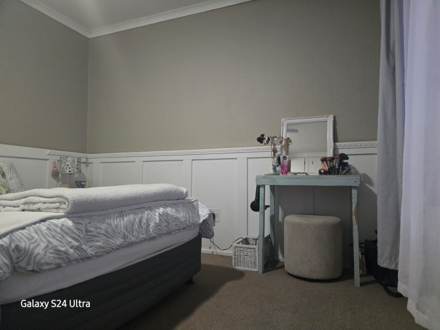 2 Bedroom Property for Sale in Bardene Gauteng