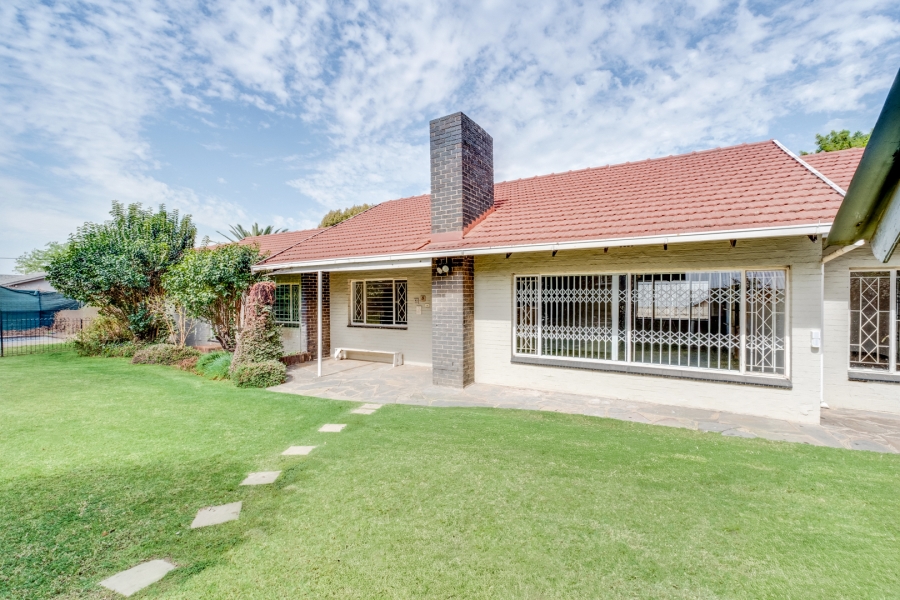 4 Bedroom Property for Sale in Blairgowrie Gauteng