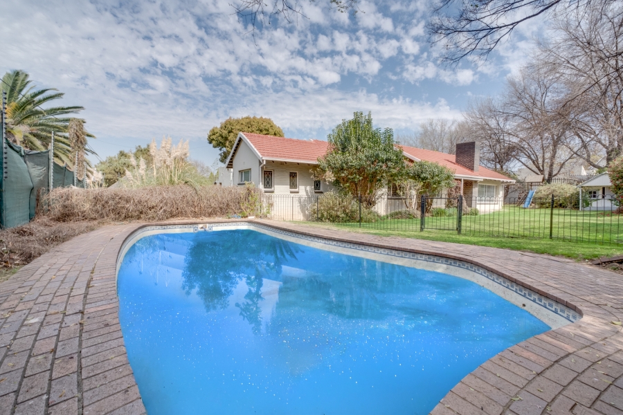 4 Bedroom Property for Sale in Blairgowrie Gauteng