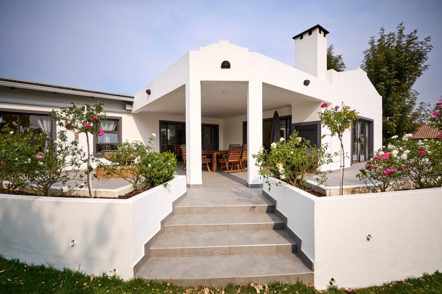 4 Bedroom Property for Sale in Carlswald North Estate Gauteng