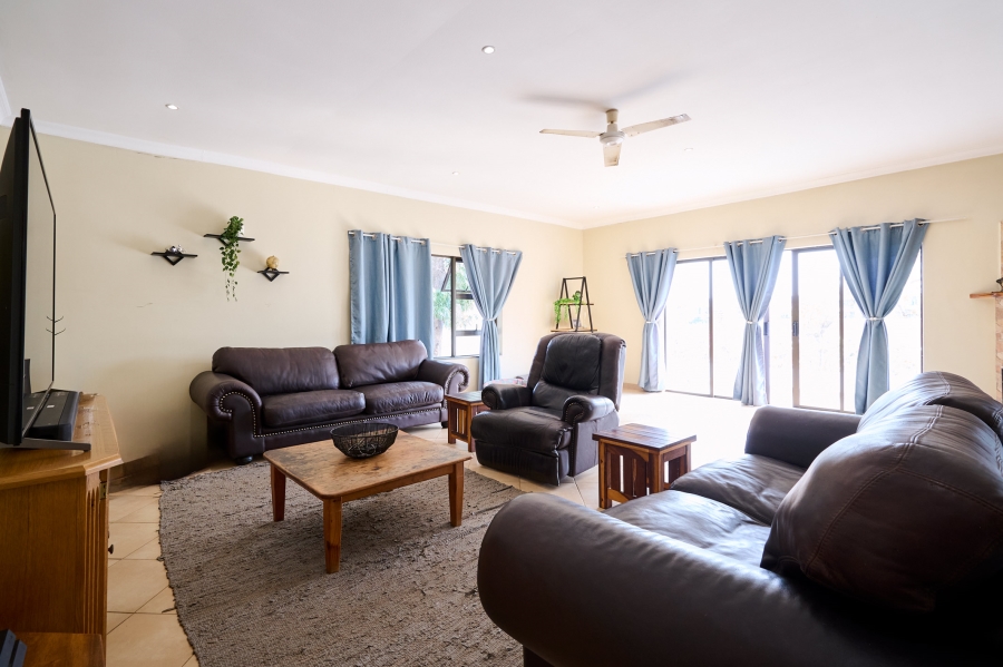 4 Bedroom Property for Sale in Carlswald North Estate Gauteng