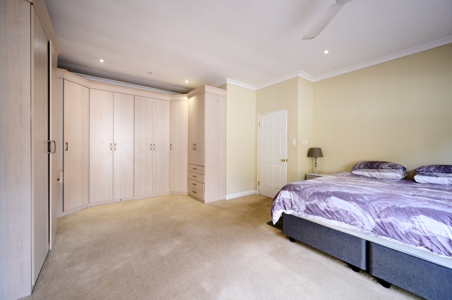4 Bedroom Property for Sale in Carlswald North Estate Gauteng