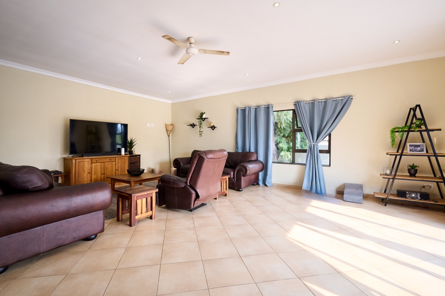 4 Bedroom Property for Sale in Carlswald North Estate Gauteng