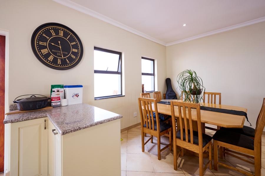 4 Bedroom Property for Sale in Carlswald North Estate Gauteng