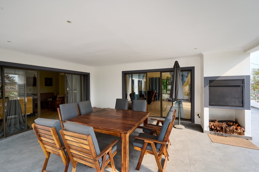 4 Bedroom Property for Sale in Carlswald North Estate Gauteng