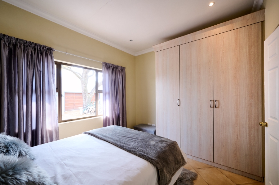 4 Bedroom Property for Sale in Carlswald North Estate Gauteng