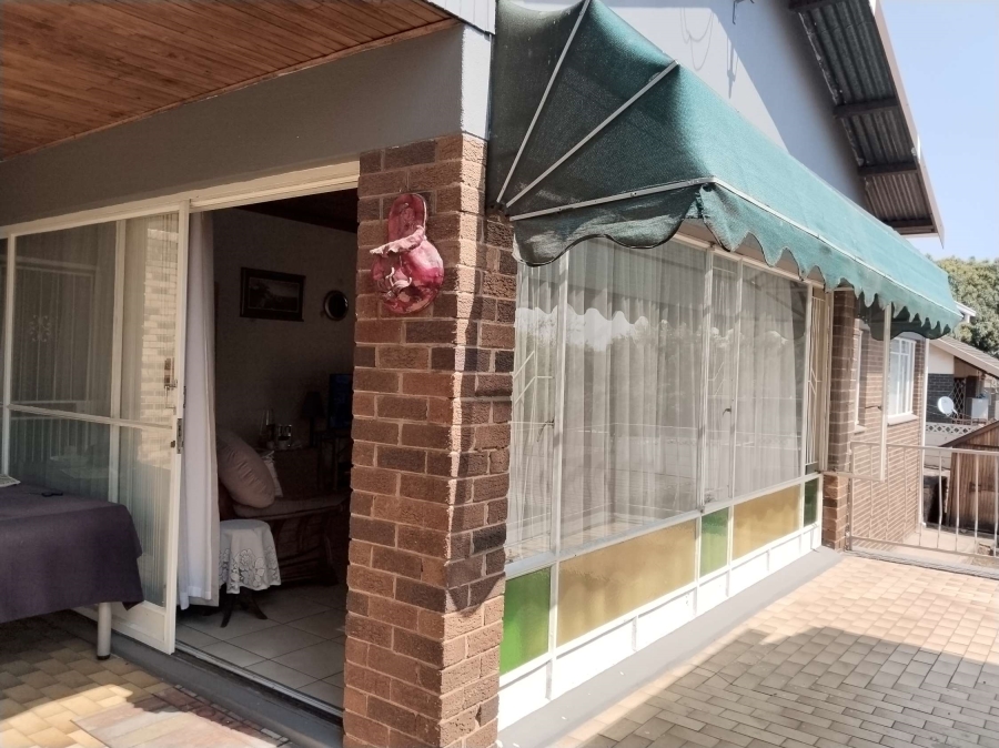 4 Bedroom Property for Sale in Pretoria Gardens Gauteng