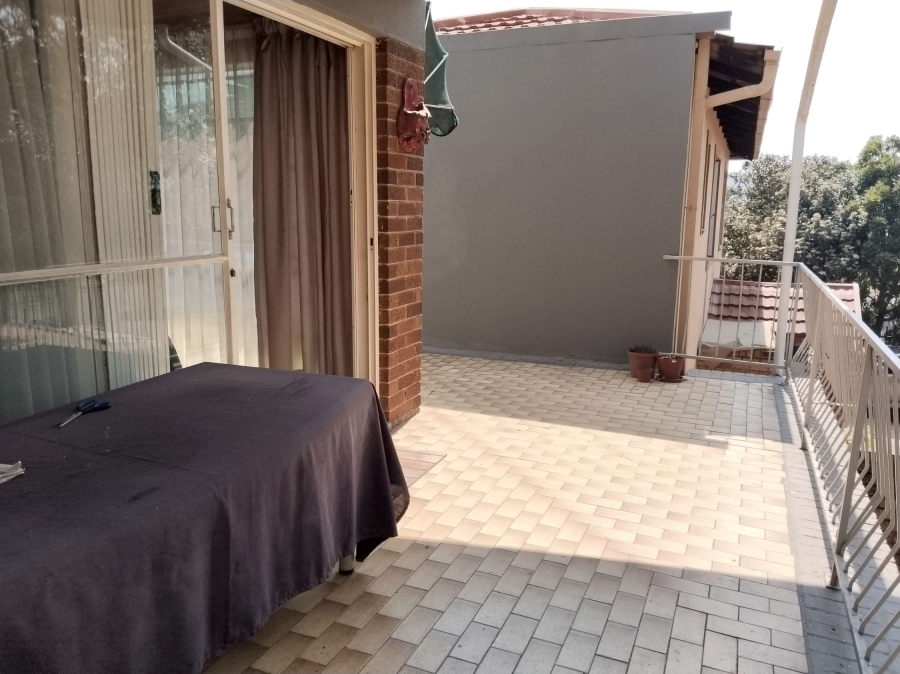 4 Bedroom Property for Sale in Pretoria Gardens Gauteng