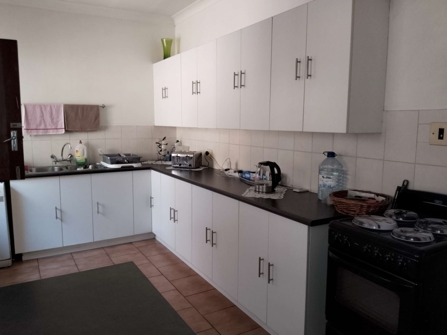 4 Bedroom Property for Sale in Pretoria Gardens Gauteng
