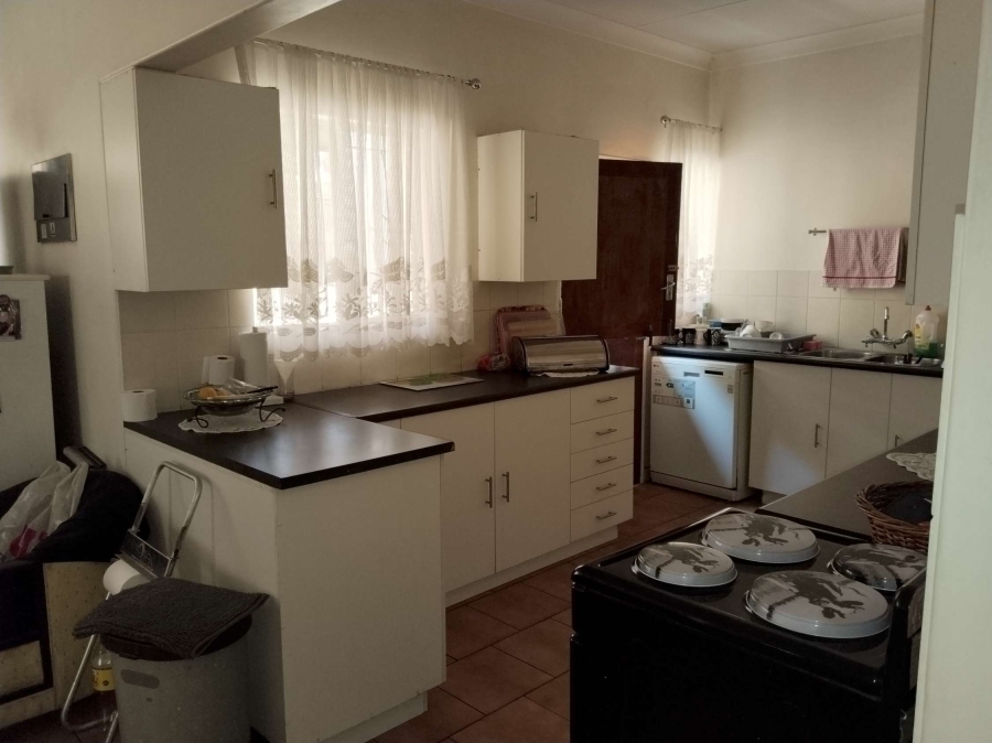 4 Bedroom Property for Sale in Pretoria Gardens Gauteng