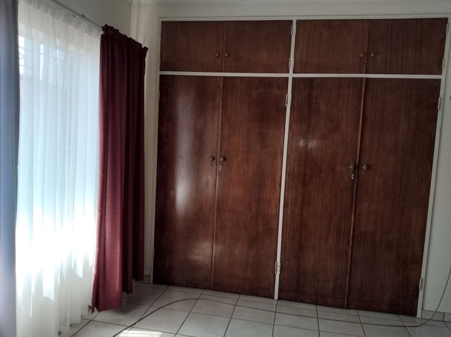 4 Bedroom Property for Sale in Pretoria Gardens Gauteng