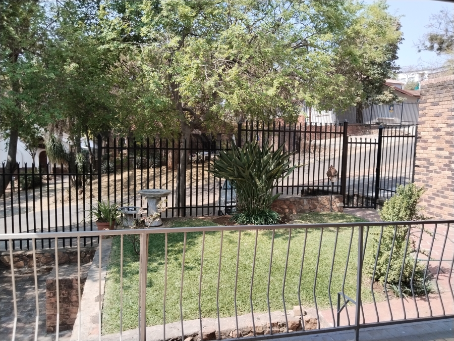 4 Bedroom Property for Sale in Pretoria Gardens Gauteng