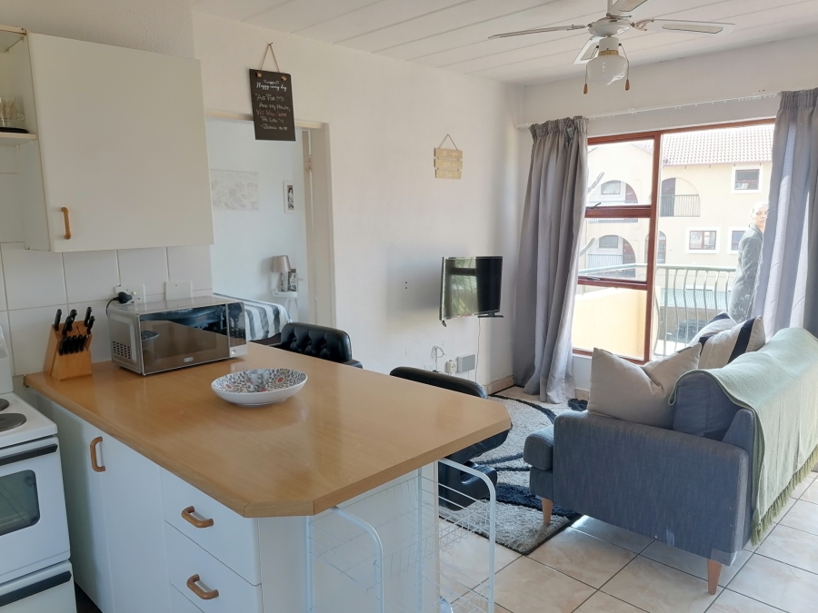 To Let 1 Bedroom Property for Rent in Sundowner Gauteng