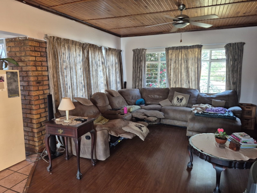 4 Bedroom Property for Sale in Zesfontein A H Gauteng