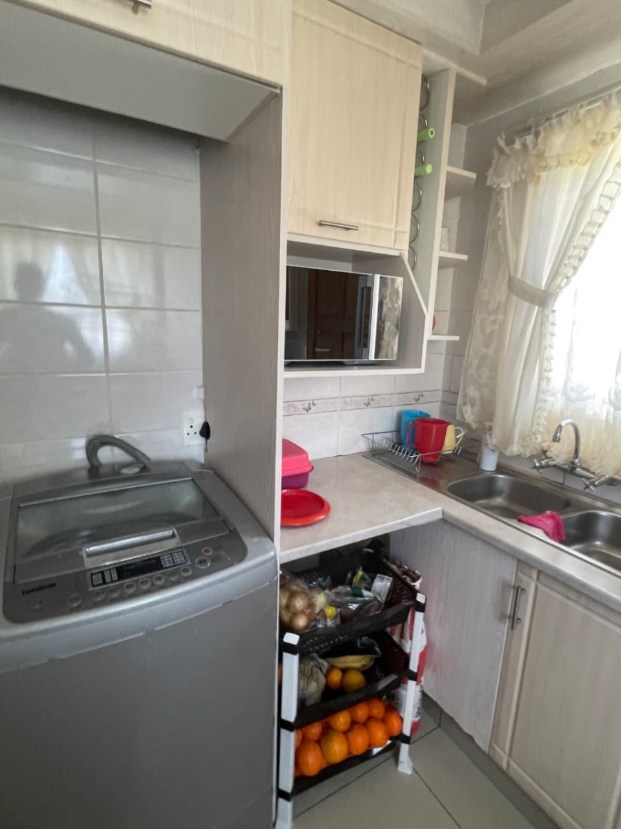 To Let 2 Bedroom Property for Rent in Kya Sands Gauteng