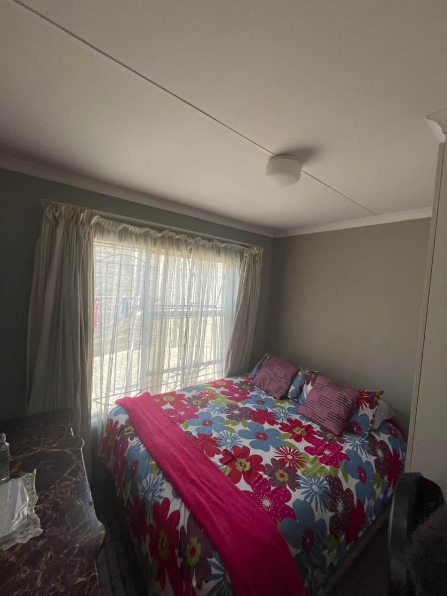 To Let 2 Bedroom Property for Rent in Kya Sands Gauteng