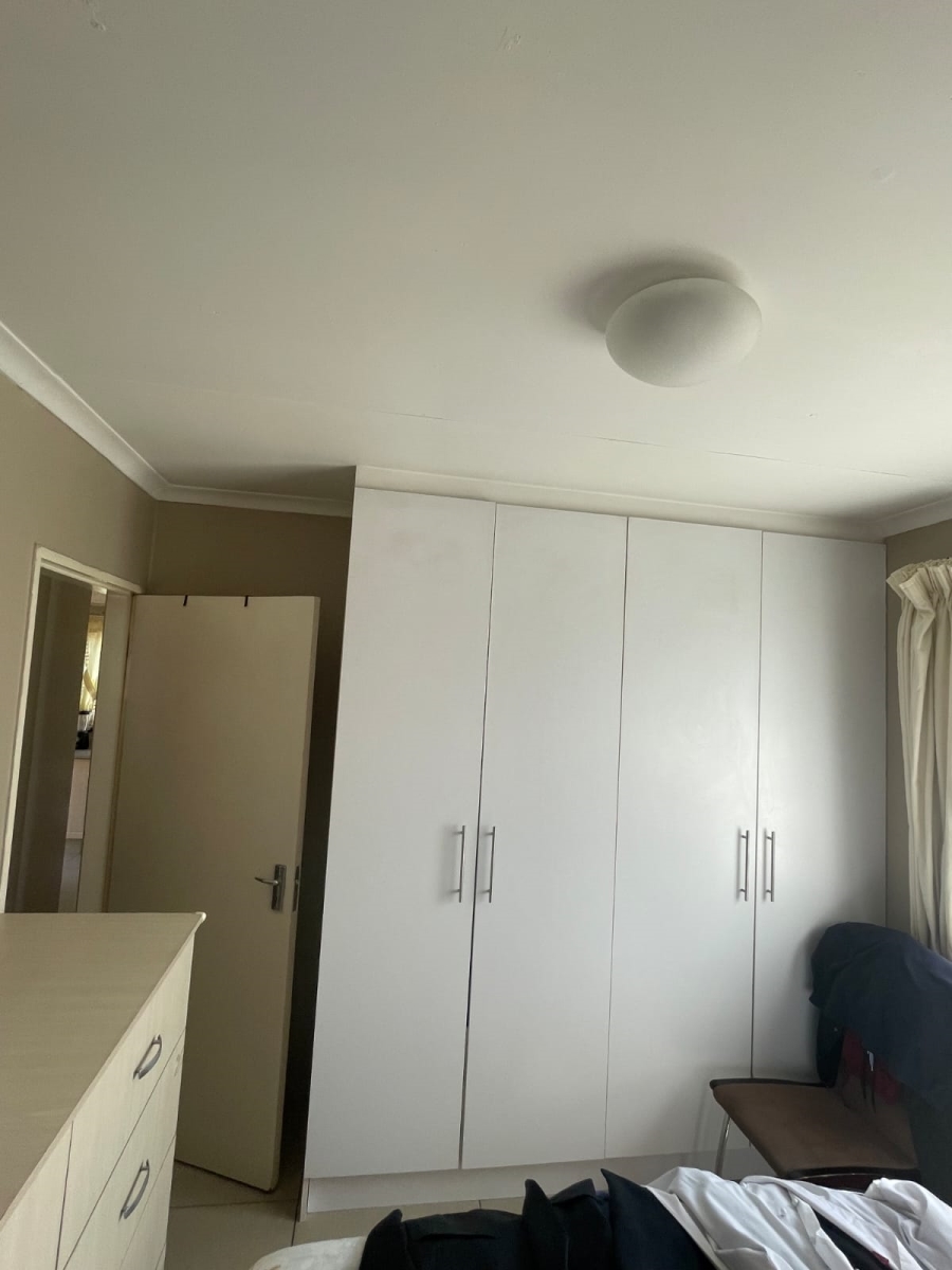 To Let 2 Bedroom Property for Rent in Kya Sands Gauteng