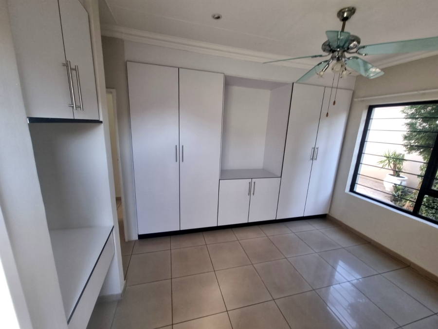 4 Bedroom Property for Sale in Meyersdal Gauteng