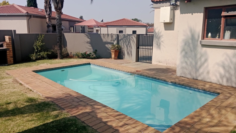 4 Bedroom Property for Sale in Meyersdal Gauteng