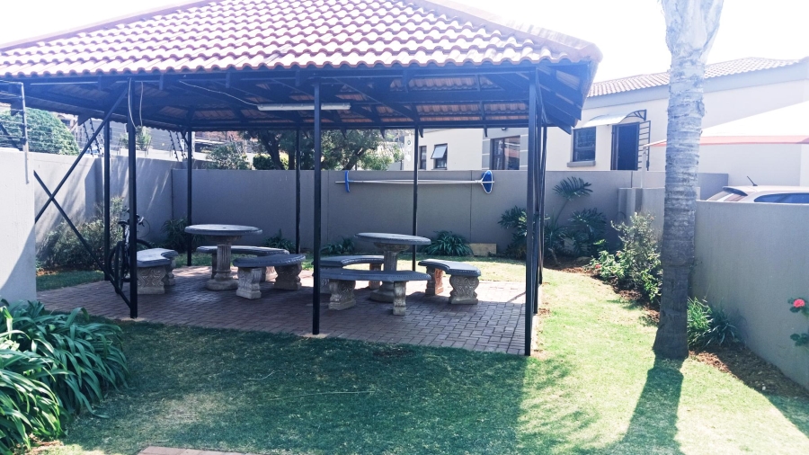 4 Bedroom Property for Sale in Meyersdal Gauteng