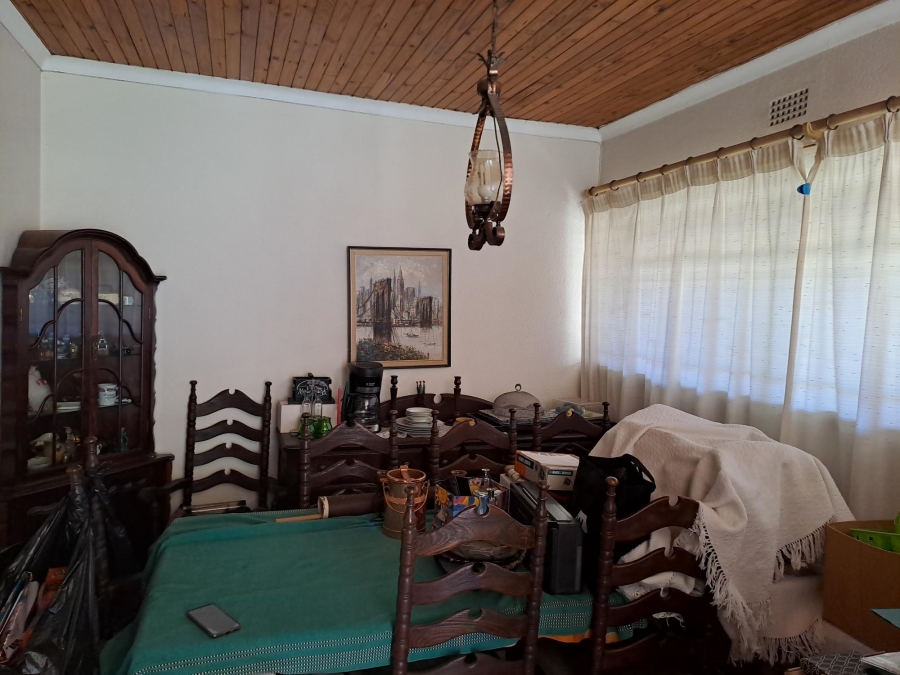 5 Bedroom Property for Sale in Breaunanda Gauteng