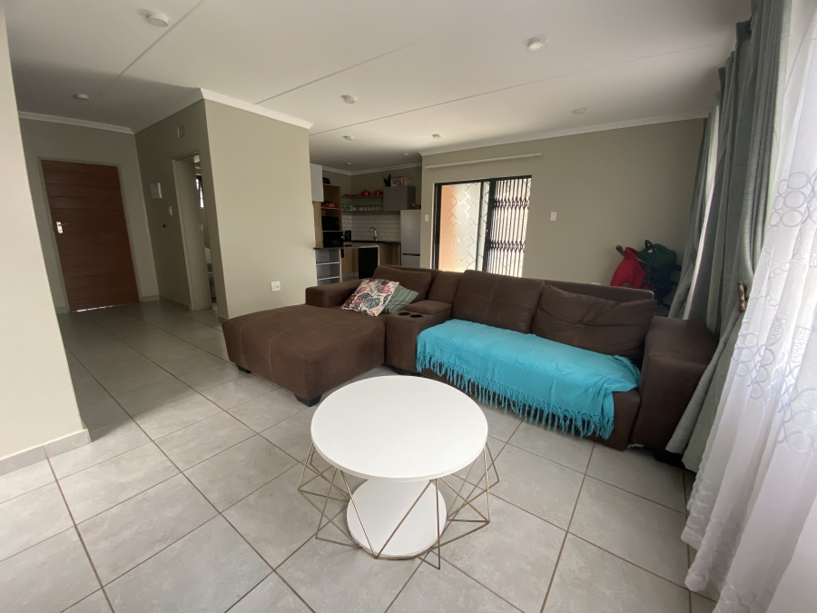 4 Bedroom Property for Sale in Lotus Gardens Gauteng
