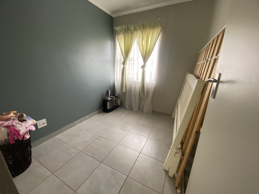 4 Bedroom Property for Sale in Lotus Gardens Gauteng