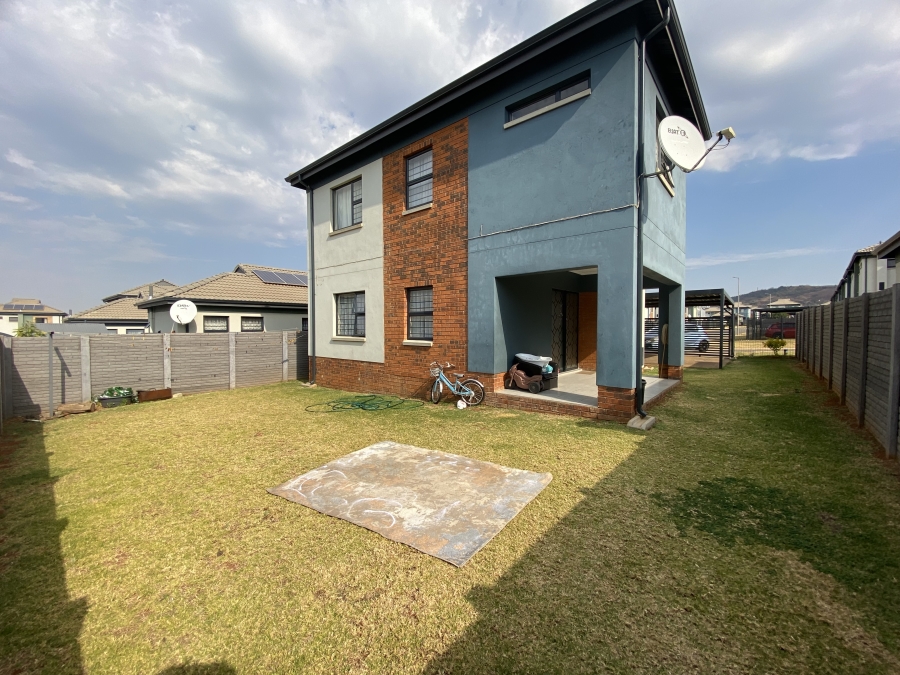 4 Bedroom Property for Sale in Lotus Gardens Gauteng