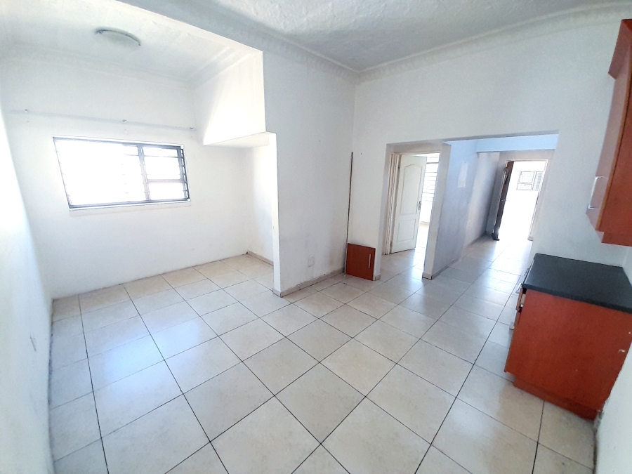 4 Bedroom Property for Sale in Bezuidenhout Valley Gauteng