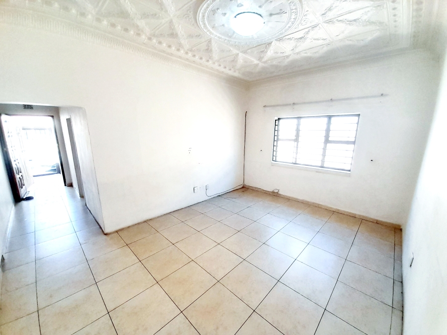 4 Bedroom Property for Sale in Bezuidenhout Valley Gauteng