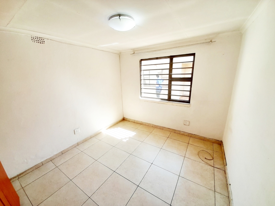4 Bedroom Property for Sale in Bezuidenhout Valley Gauteng