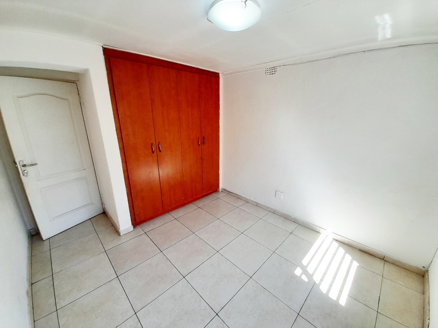 4 Bedroom Property for Sale in Bezuidenhout Valley Gauteng