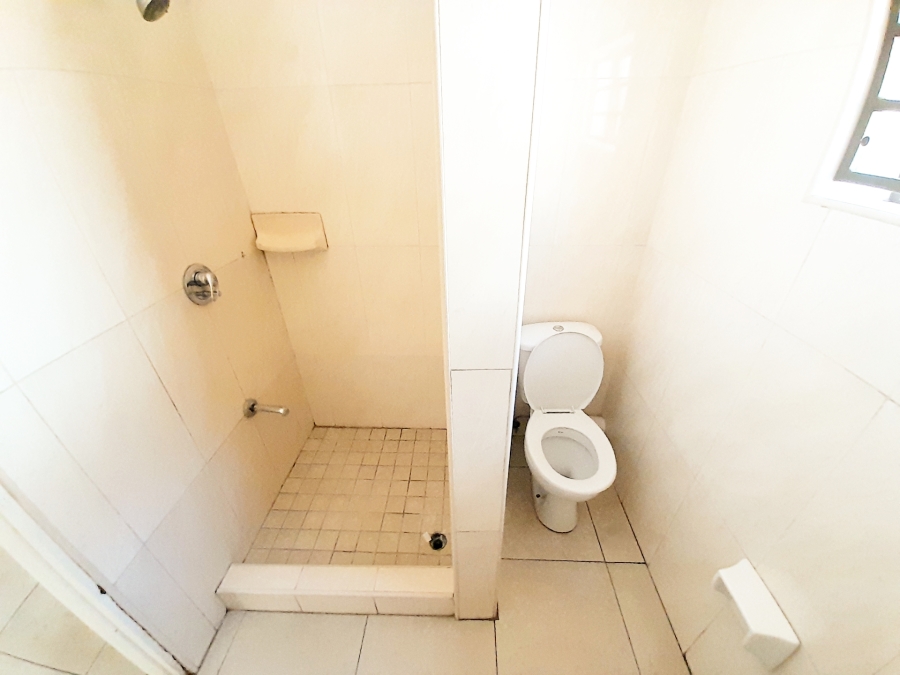 4 Bedroom Property for Sale in Bezuidenhout Valley Gauteng
