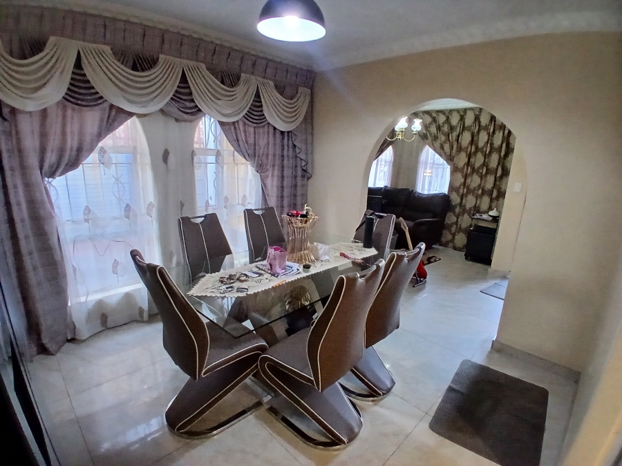 4 Bedroom Property for Sale in Actonville Gauteng