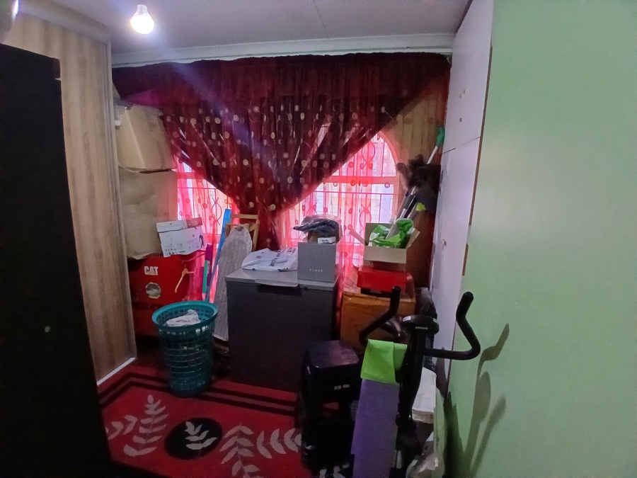 4 Bedroom Property for Sale in Actonville Gauteng