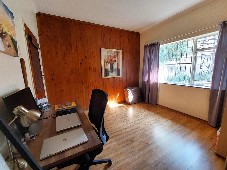 3 Bedroom Property for Sale in Monument Park Gauteng